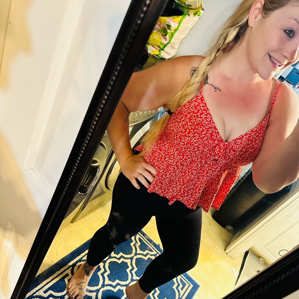 Meet your Posher, Felicia